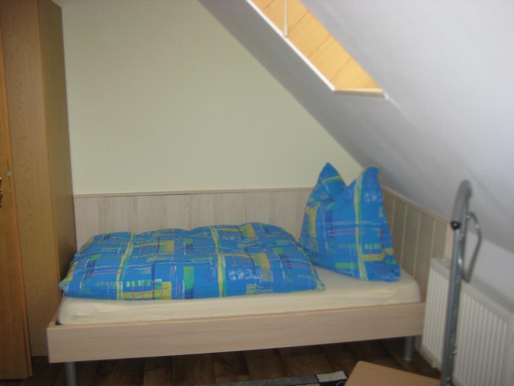 Ferienwohnung "Lindenblick" Gablenz Habitación foto